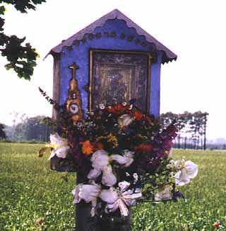 Kapliczka.jpg (26656 bytes)